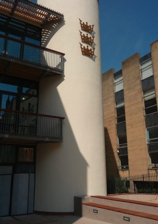 Bristol Cathedral Choir school handed over